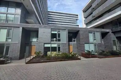 160 Flemington Road Unit# TH109 Toronto W04 Ontario M6A 0A9