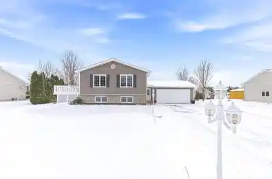 63 Meadowview Drive Whitewater Region Ontario K0J 1C0