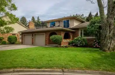 11 Lantana Circle St. Catharines Ontario L2M 7M5