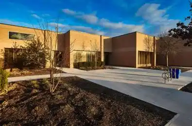 4120 Ridgeway Drive Unit# Unit 36 Mississauga Ontario L5L 5S9