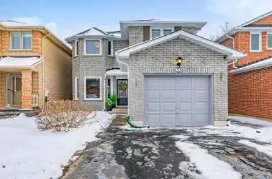 35 Stagemaster Crescent Clarington Ontario L1E 2Y7
