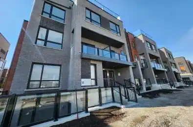 14 Lytham Green Circle Unit# 11 Newmarket Ontario L3Y 0H3