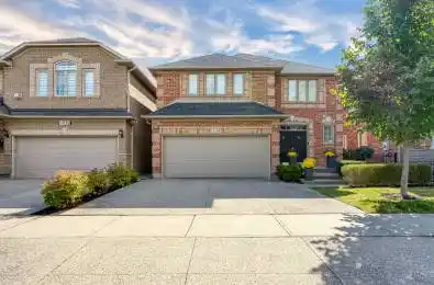 1434 Gulledge Trail Oakville Ontario L6M 3Z8