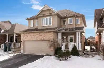 11 Arnold Crescent Essa Ontario L3W 0P9