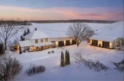 4885 6 Line Oro-Medonte Ontario L0K 1E0